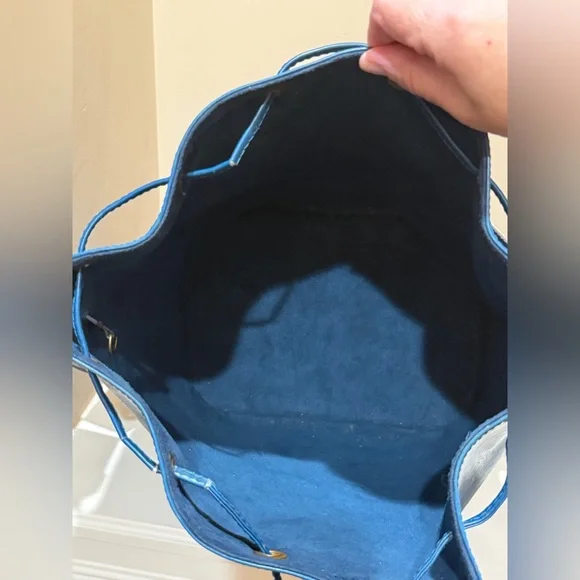 Louis Vuitton Epi Blue Bucket Bag GM - Please Read For Condition - Picture 13 of 16